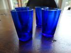 4 mondgeblazen liners blauw kobaltblauw koningsblauw shots, Antiek en Kunst, Antiek | Glas en Kristal, Verzenden
