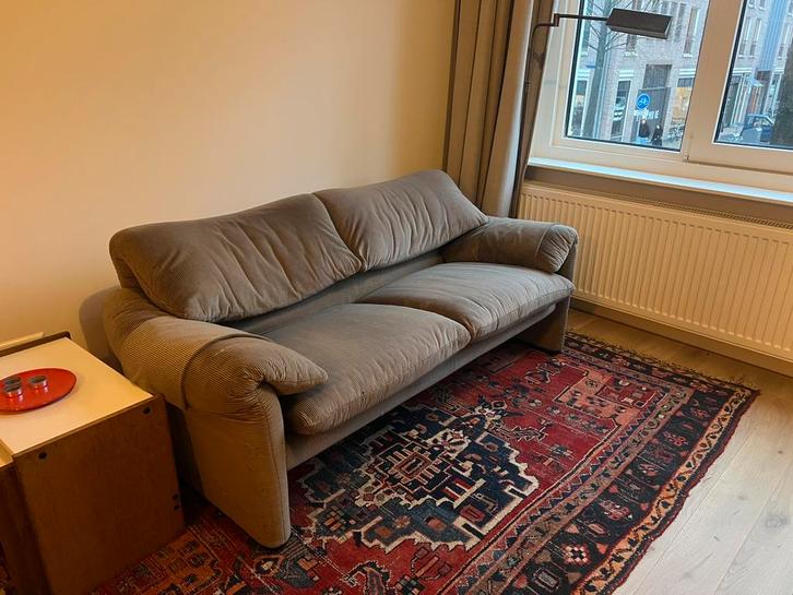 Cassina Maralunga bank - Opknapper, Huis en Inrichting, Banken | Bankstellen, Gebruikt, Rechte bank, Tweepersoons, 150 tot 200 cm