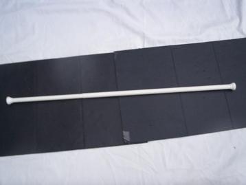 DOUCHEGORDIJNSTANG indrukbaar (<) 103,2 cm. wit Gordijnstang beschikbaar voor biedingen