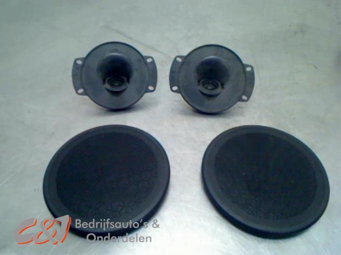 Tweeter van een Opel Vivaro, Auto-onderdelen, Elektronica en Kabels, Opel, Gebruikt, 3 maanden garantie, Ophalen of Verzenden