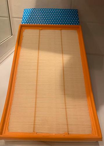 Interieur filter 2 oliefilter Merc. Viano/Vito beschikbaar voor biedingen