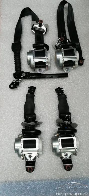 Kia Picanto 2018+ gordel spanner set voor en achter beschikbaar voor biedingen