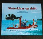 Sinterklaas op drift - Kinderboek, Ophalen of Verzenden, Zo goed als nieuw, André Kuipers, Sebastiaan Van Doninck, Fictie algemeen