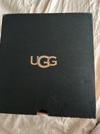 UGG Neumel Chelsea Laarzen Maat 39, UGG, Zwart, Boots, Ophalen of Verzenden
