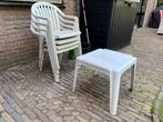 Gratis af te halen - 4 tuinstoelen en tafeltje, Tuin en Terras, Tuinsets en Loungesets, Ophalen, 4 zitplaatsen, Kunststof, Gebruikt