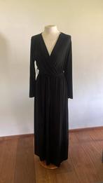 Lange zwarte jurk 1 maat, Kleding | Dames, Ophalen of Verzenden, Onder de knie, Zo goed als nieuw, Zwart