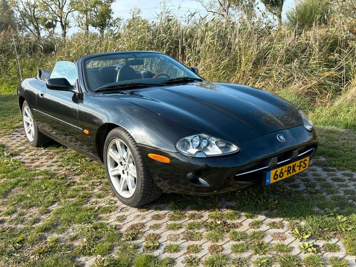 Jaguar XK 4.0 Convertible 1997 Zwart, Auto's, Jaguar, Particulier, XK, ABS, Airbags, Airconditioning, Alarm, Boordcomputer, Centrale vergrendeling