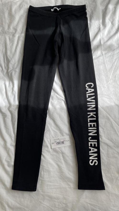 CALVIN KLEIN sportbroek legging maat 164, Kinderen en Baby's, Kinderkleding | Maat 164, Gebruikt, Meisje, Broek, Ophalen of Verzenden