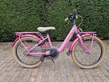 Mooie Batavus Star 20 inch meisjesfiets aluminium frame roze beschikbaar voor biedingen