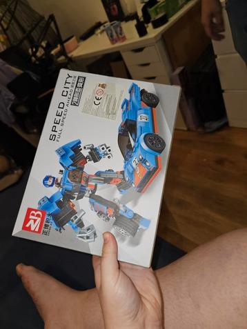 Lego bouw auto  beschikbaar voor biedingen