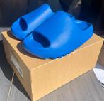 Adidas Yeezy Slide Azure maat 40,5, Nieuw, Blauw, Ophalen