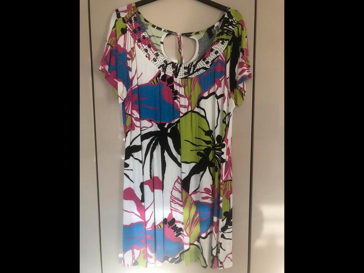Mooi Jurkje Tuniek van het mooie merk Yoek mt 48 t/m 52, Kleding | Dames, Grote Maten, Zo goed als nieuw, Jurk, Zwart, Ophalen of Verzenden