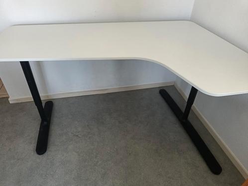 Hoekbureau Ikea Bekant Wit, Huis en Inrichting, Bureaus, Zo goed als nieuw, In hoogte verstelbaar, Ophalen