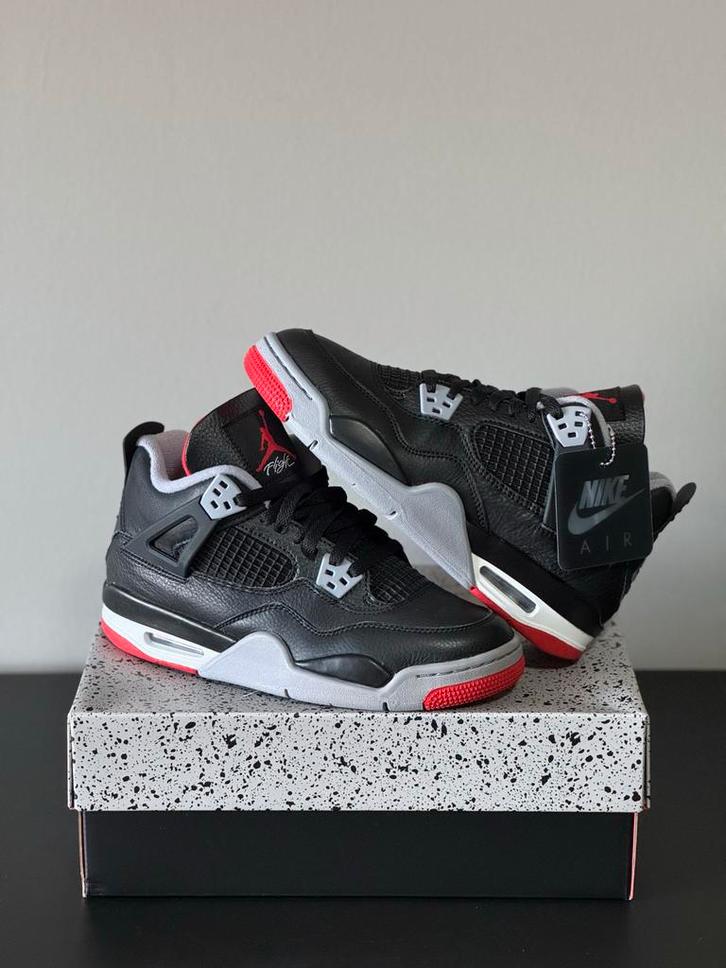 Jordan 4 Bred Reimagined (GS) - Maat 38.5, Kleding | Dames, Schoenen, Nieuw, Zwart, Ophalen of Verzenden