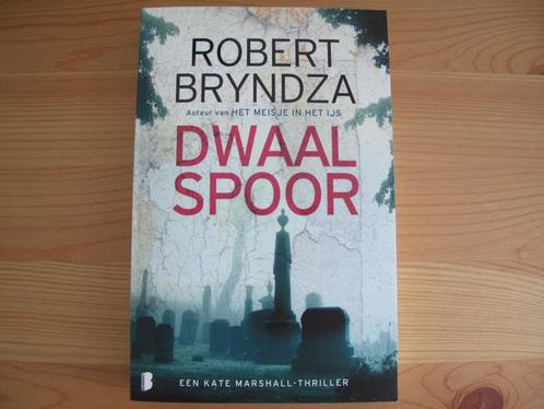 Robert Bryndza - Dwaalspoor paperback nieuw ongelezen, Boeken, Thrillers, Nieuw, Nederland, Ophalen of Verzenden