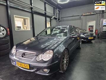 Mercedes-Benz C-klasse Sportcoupé 180 K. 1 jaar apk nap! beschikbaar voor biedingen