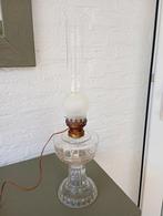 Lamp gemaakt van olielamp, Ophalen
