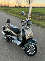 Op zoek naar een mooie retro scooter?, Ophalen, Zo goed als nieuw, Benzine, Vespa