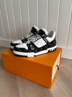 Louis Vuitton Sneakers Maat 43, Ophalen of Verzenden, Zo goed als nieuw