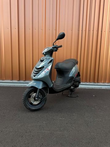 Piaggio zip 4 takt 2018 originele staat beschikbaar voor biedingen