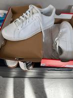 Witte sneakers Nike Court Royale, Ophalen of Verzenden, Zo goed als nieuw, Wit