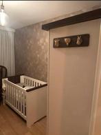 Complete Babykamer Set - Ledikant & Kledingkast Wit & hout, Ophalen of Verzenden, Zo goed als nieuw, Ledikant