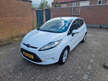 Ford Fiësta 1.25 44KW 3DR 2009 Wit beschikbaar voor biedingen