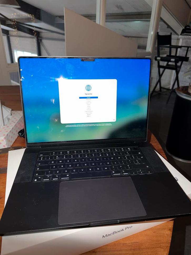 MacBook Pro - Goede Staat, Computers en Software, Apple Macbooks, Zo goed als nieuw, MacBook Pro, 16 inch, Onbekend, 512 GB, 16 GB