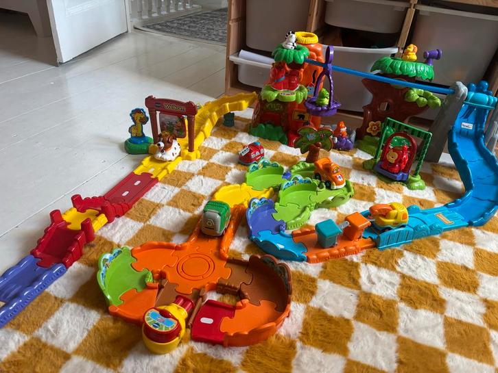 Vtech Zoef Zoef Avonturenjungle / Ruimtestation + Brandweer, Kinderen en Baby's, Speelgoed | Overig, Gebruikt, Jongen of Meisje