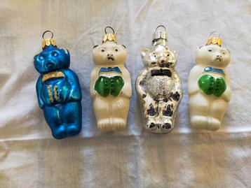 4 vintage glazen beertjes, verkleed als ober, vanaf €1.- beschikbaar voor biedingen
