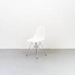 6 x Vitra Eames DSR-Stoel Wit - Chroom, Huis en Inrichting, Stoelen, Ophalen of Verzenden, Zo goed als nieuw, Wit, Metaal