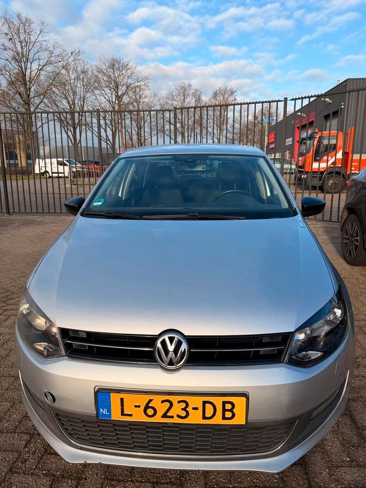 Volkswagen Polo 1.2 51KW met stoelverwarming, Auto's, Volkswagen, Polo, ABS, Achteruitrijcamera, Airbags, Airconditioning, Alarm