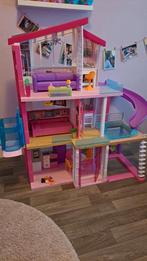 Barbie huis 1. Meter hoog,  in goede staat., Kinderen en Baby's, Speelgoed | Poppenhuizen, Ophalen of Verzenden, Zo goed als nieuw
