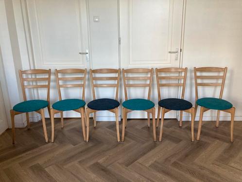 Scandinavische eettafelstoelen 6 stuks, Huis en Inrichting, Stoelen, Zo goed als nieuw, Ophalen