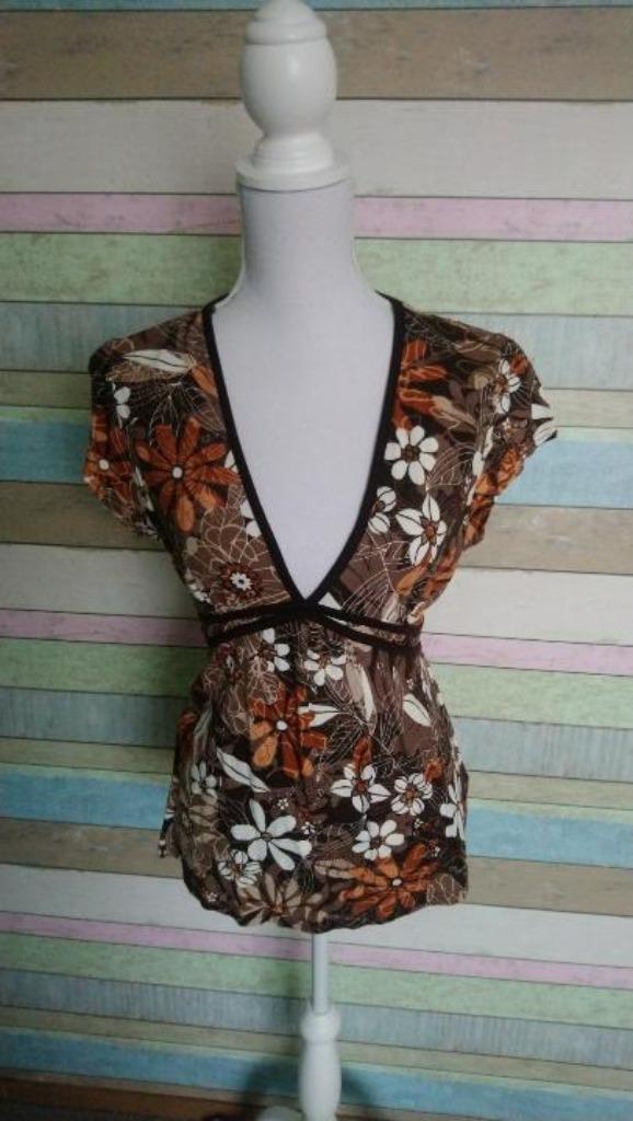 Top: Bruin bebloemde top, Clockhouse – XL (valt klein), Kleding | Dames, Tops, Zo goed als nieuw, Maat 46/48 (XL) of groter, Bruin