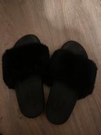 Bad slippers met bont, Ophalen of Verzenden, Gedragen