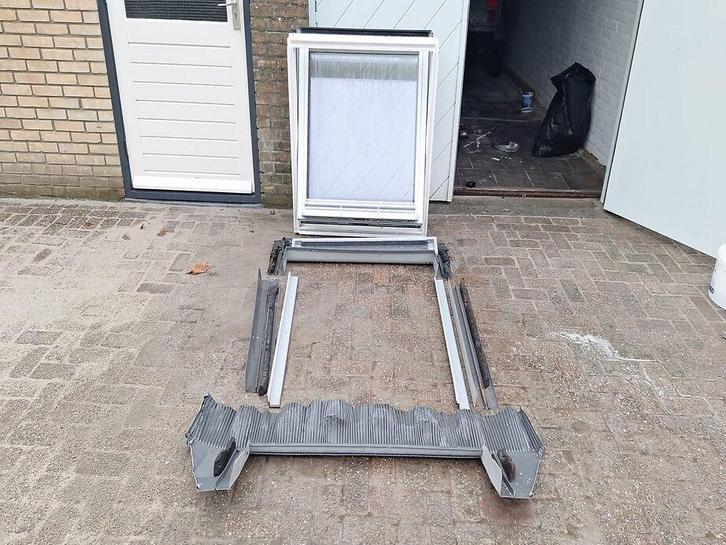 VELUX GGL PK06 DAKRAAM 94x118 HR++, Doe-het-zelf en Verbouw, Glas en Ramen, Zo goed als nieuw, Dakraam, 80 tot 120 cm, Minder dan 80 cm