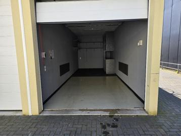 GARAGEBOX TE KOOP - 29m2 in PARK DEN HAAG ALS BELEGGING  beschikbaar voor biedingen