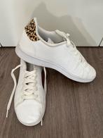 Adidas Sneakers Wit/Tijgerprint - Maat 37.5, Ophalen, Zo goed als nieuw, Wit, Sneakers of Gympen