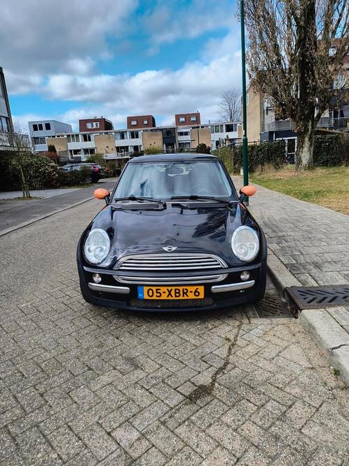 Mini 1.6 16V Cooper 2003 Zwart, Auto's, Mini, Particulier, Benzine, D, Hatchback, Handgeschakeld, Geïmporteerd, Zwart, Voorwielaandrijving