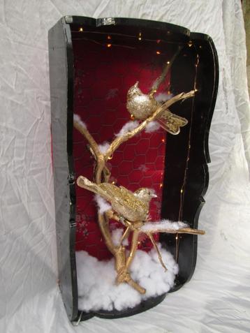 Kijkdoos Shadow Box met Vogels in de Sneeuw met Lichtjes beschikbaar voor biedingen