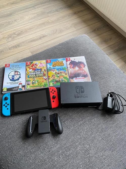Nintendo switch +2 spellen, Spelcomputers en Games, Spelcomputers | Nintendo Switch, Zo goed als nieuw, Switch Original, Met 1 controller