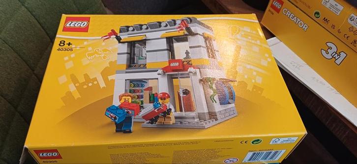 Lego Brand Store 40305, Kinderen en Baby's, Speelgoed | Duplo en Lego, Zo goed als nieuw, Ophalen of Verzenden