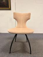 Nieuw Leolux Callas Stoel Lucir Amethyst Stof roze Design, Leolux, Overige kleuren, Nieuw, Ophalen of Verzenden