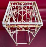 Antieke Witte Metalen Stellingkast, Ophalen, Overige soorten, Halfschaduw, In pot