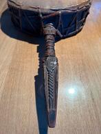 Nepalese sjamaandrum met dierenhuid en bewerkt handvat., Muziek en Instrumenten, Ophalen, Trommel