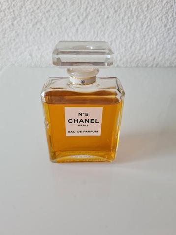 Factice Chanel No5