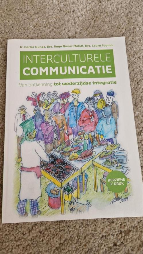 Raya Nunez-Mahdi - Interculturele communicatie, Boeken, Wetenschap, Zo goed als nieuw, Sociale wetenschap, Ophalen of Verzenden