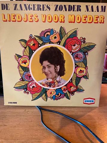 Liedjes voor Moeder - De Zangeres Zonder Naam beschikbaar voor biedingen