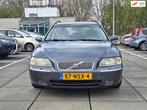 Volvo V70 €2850,-2.5T AWD 250 Pk Vol ! Trekhaak Navi Apk, Auto's, Automaat, Zwart, 2521 cc, Vierwielaandrijving